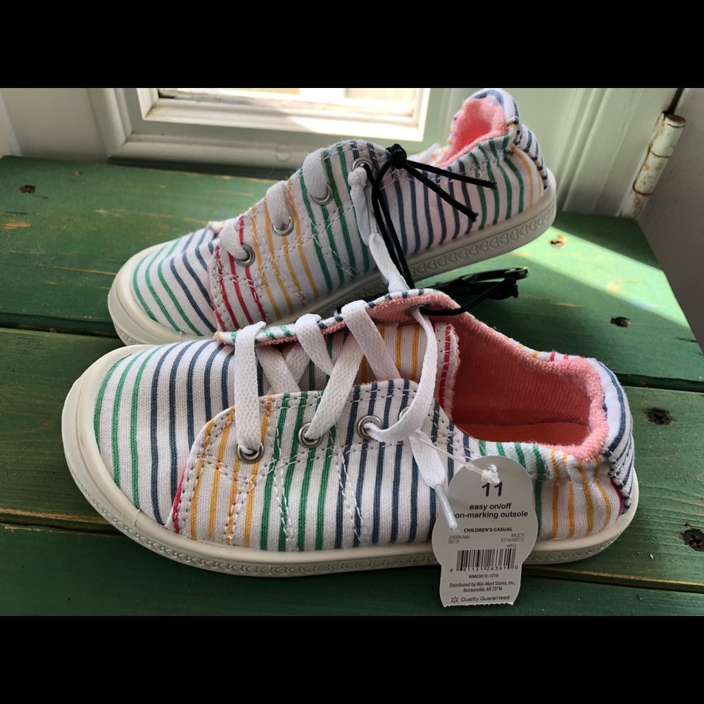 Girls Sneakers